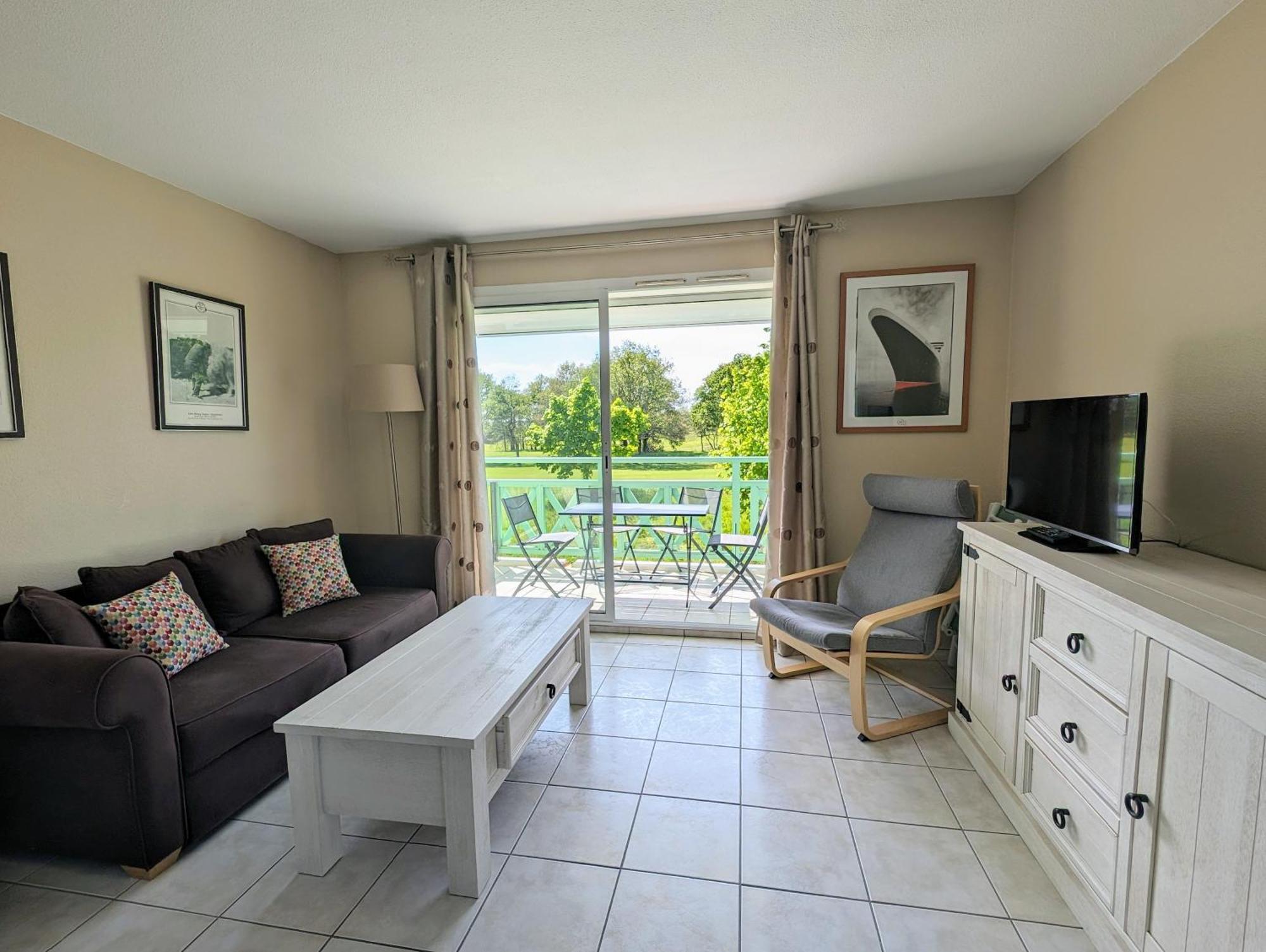 Appartement Avec Vue Sur Golf 波尔尼克 外观 照片